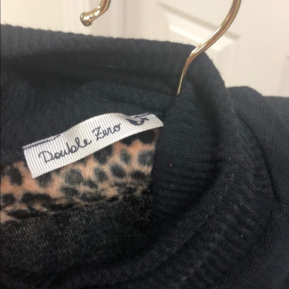 Sweater - Picture 7 of 8